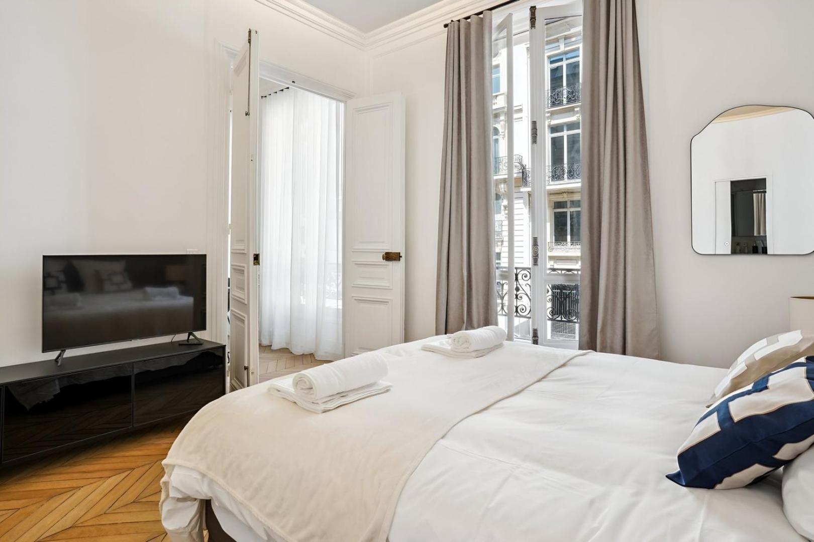 307-suite Serbie - Superbe A Appartement Parijs